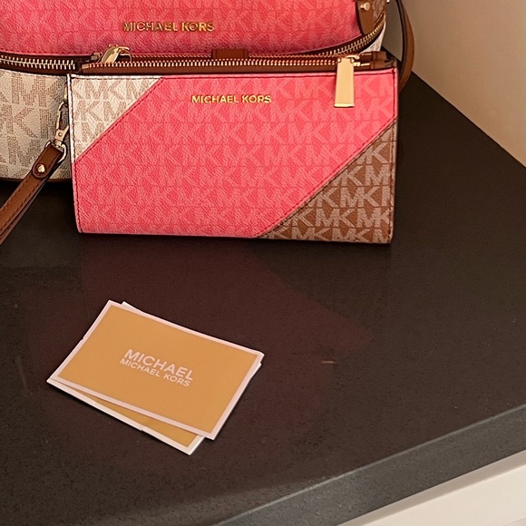 Michael Kors Pink and Brown Wallet - Picture 1 of 3